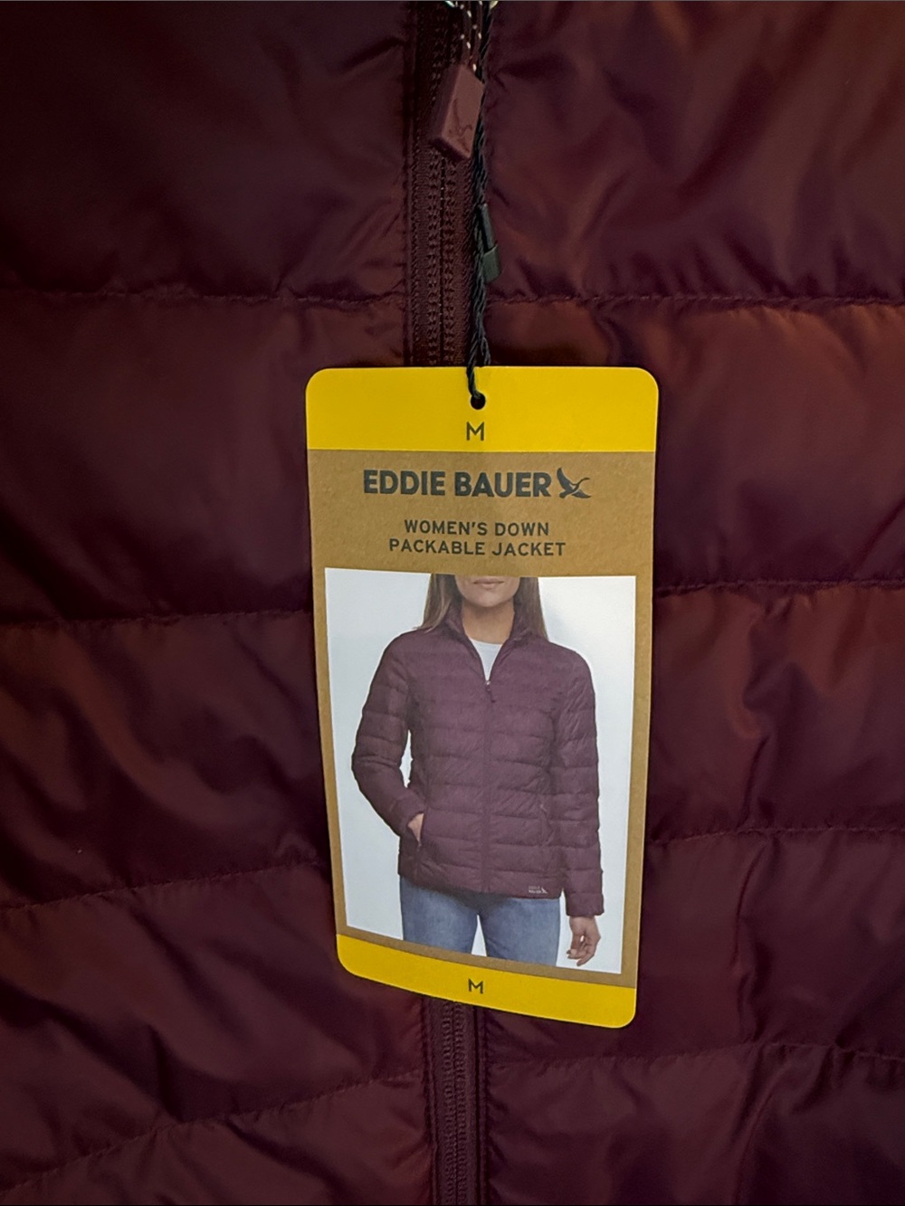 Eddie Bauer woman’s medium Maroon Packable Puffer Jacket - Picture 2 of 6